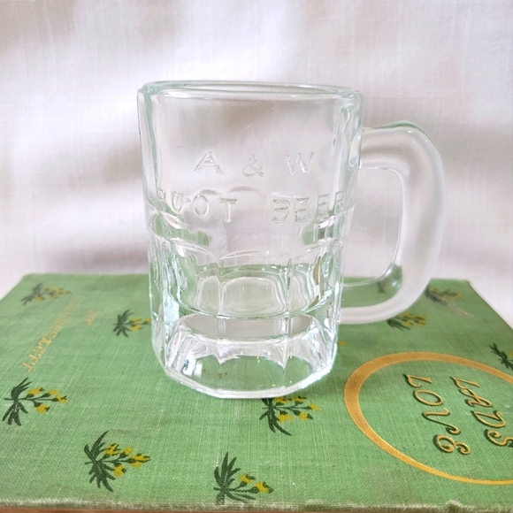 Vintage Mini A&W Root Beer Mug - Picture 2 of 8